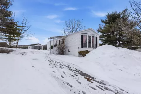 87 Pleasant Hill Rd, Limerick, ME 04048