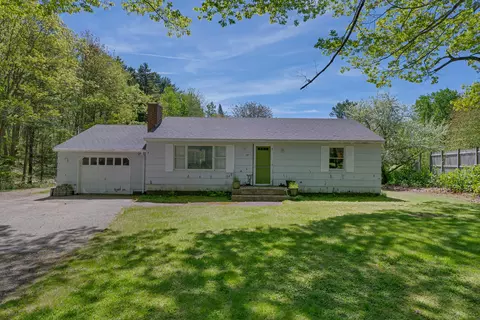 127 Wildes District Rd, Kennebunkport, ME 04046
