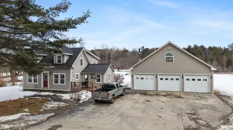 30 Lewis Rd, Hermon, ME 04401