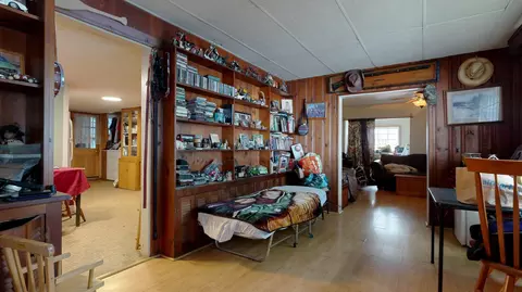 Entry Way - 12 Kossuth St, Biddeford, ME 04005 photo 2 of 2