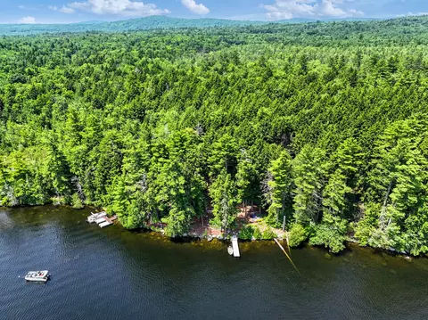 105 Poplar Point Rd, Mount Vernon, ME 04352