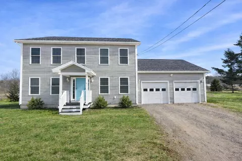 64 Wardtown Rd, Freeport, ME 04032
