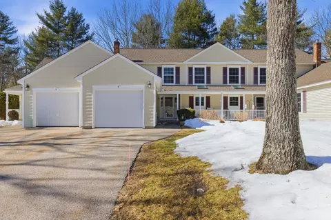 9 Hampton Glen Dr #3, Kennebunk, ME 04043