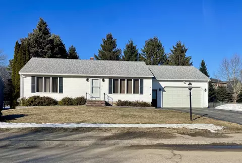 10 Elderberry Dr, South Portland, ME 04106