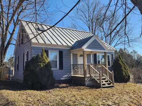 25 Kennedy Memorial Dr, Waterville, ME 04901
