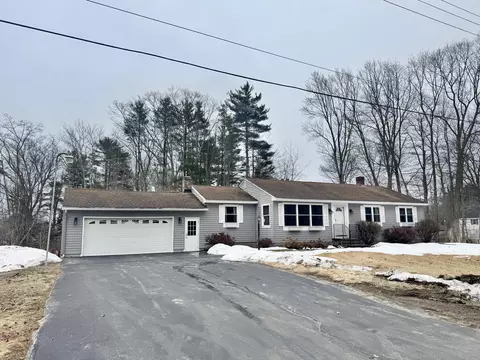 9 Greenacre Rd, Old Orchard Beach, ME 04064