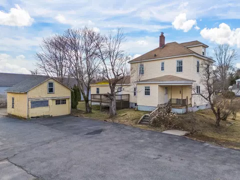 133 Eldridge Rd, Wells, ME 04090
