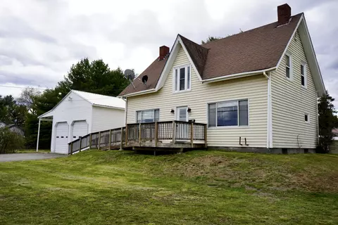 69 Smithfield Rd, Norridgewock, ME 04957