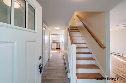 27 Colonial Ave, South Portland, ME 04106