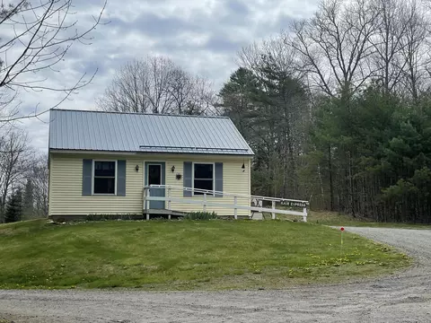 50 State Route 129, Walpole, ME 04573