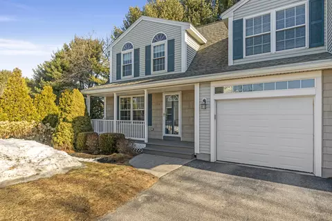 22 Tasker St #10, Saco, ME 04072