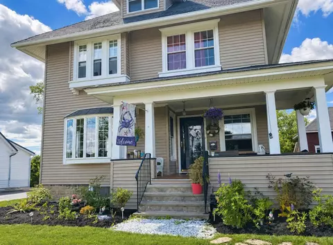 8 Blue Bell Ct, Fort Fairfield, ME 04742