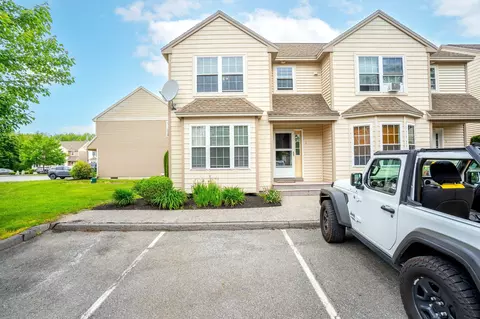 115 Saco St #4, Westbrook, ME 04092