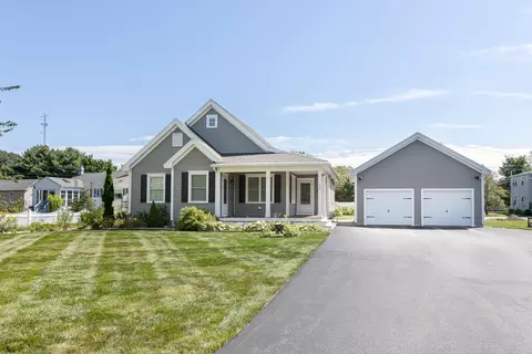 14 Old Bog Rd, South Portland, ME 04106