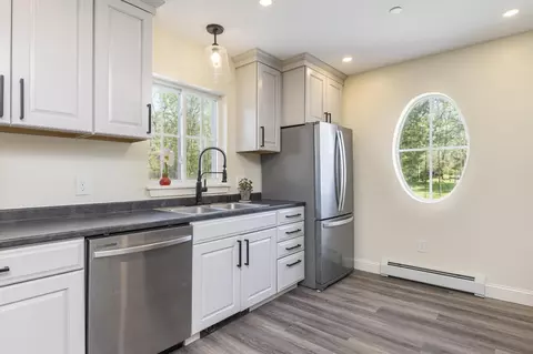Kitchen - 32 Pennywhistle Dr, Windham, ME 04062 photo 1 of 2