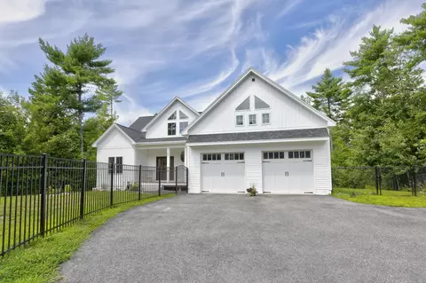 Exterior - 32 Pennywhistle Dr, Windham, ME 04062 photo 9 of 9