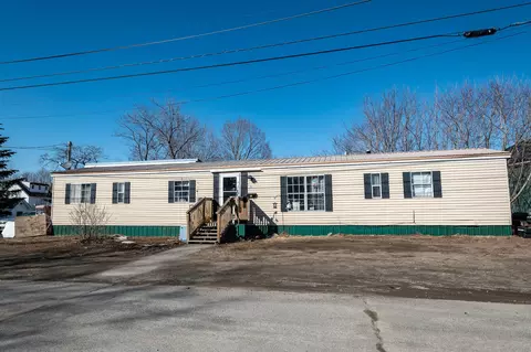 3 Clinton St, Milo, ME 04463 photo 26