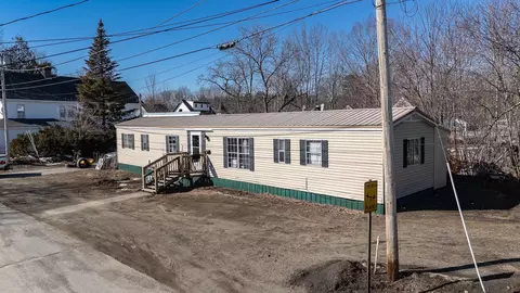 3 Clinton St, Milo, ME 04463 photo 2
