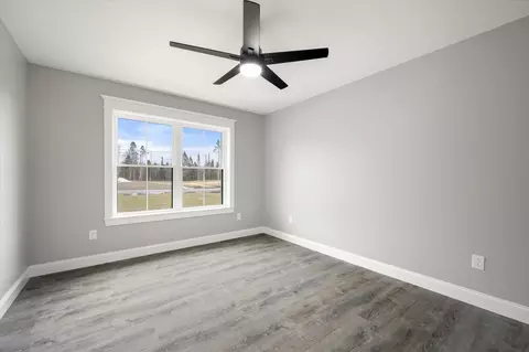 Bedroom - 673 Streamside Ave, Hermon, ME 04401 photo 1 of 10