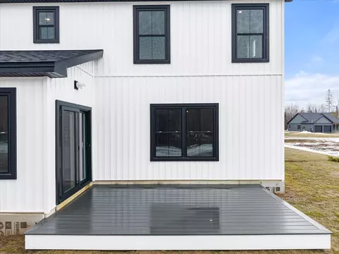 Exterior - 673 Streamside Ave, Hermon, ME 04401 photo 7 of 9