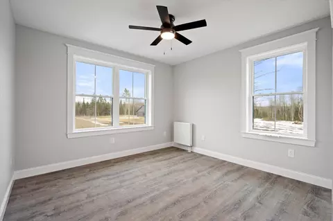 Bedroom - 673 Streamside Ave, Hermon, ME 04401 photo 6 of 10