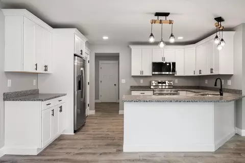 Kitchen - 673 Streamside Ave, Hermon, ME 04401 photo 1 of 4