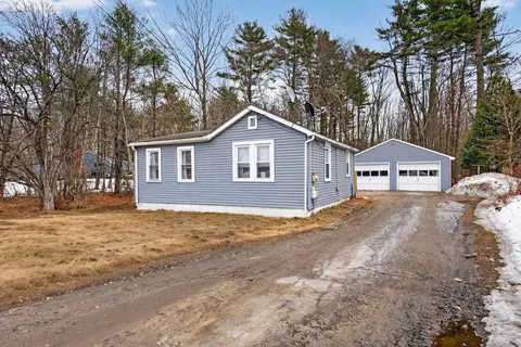 288 Manley Rd, Auburn, ME 04210