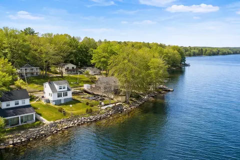 109 Luckys Landing Rd, Glenburn, ME 04401