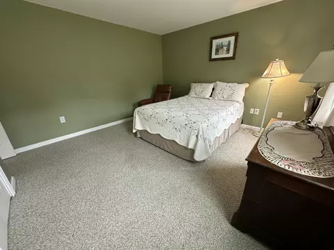 Bedroom - 15 Cooley Ln, Ogunquit, ME 03907 photo 4 of 17