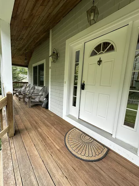 Exterior - 15 Cooley Ln, Ogunquit, ME 03907 photo 10 of 15