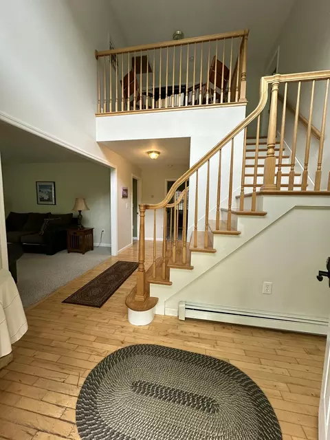 Entry Way - 15 Cooley Ln, Ogunquit, ME 03907 photo 3 of 7
