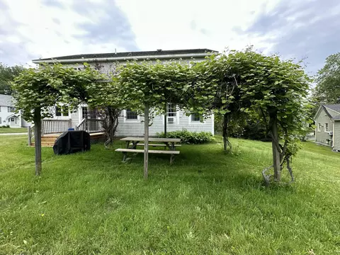 Exterior - 15 Cooley Ln, Ogunquit, ME 03907 photo 7 of 15