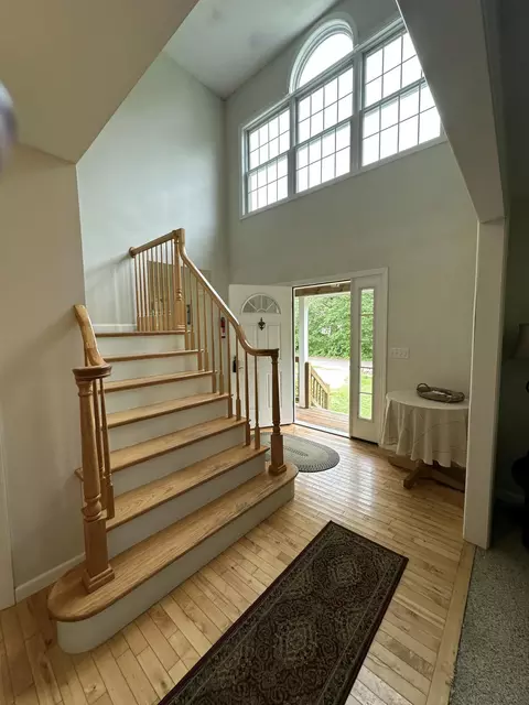 Entry Way - 15 Cooley Ln, Ogunquit, ME 03907 photo 1 of 7