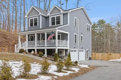 26 Channel Ln, Sanford, ME 04073