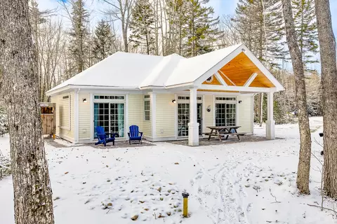 115 Pirates Cove Rd # B, Stockton Springs, ME 04981