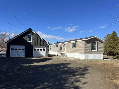 393 Nickerson Rd, Swanville, ME 04915