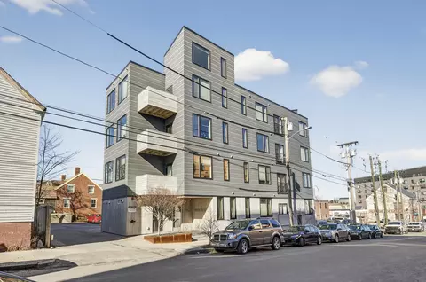 60 Parris St #307, Portland, ME 04101