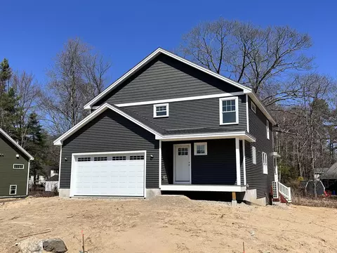 3 Hardwood Ln, Kennebunk, ME 04043