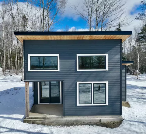21 Eilidh Ln #1, Belfast, ME 04915