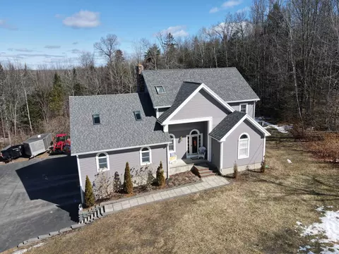 88 Sweet Rd, Lincoln, ME 04457
