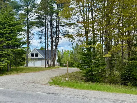 170 Partridge Cove Rd, Lamoine, ME 04605