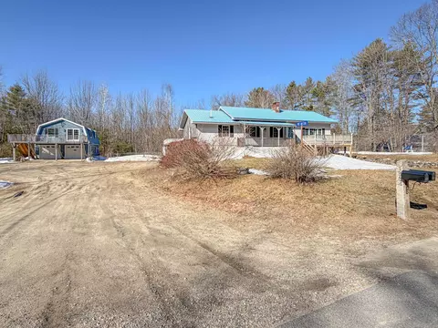 1384 Cape Rd, Limington, ME 04049