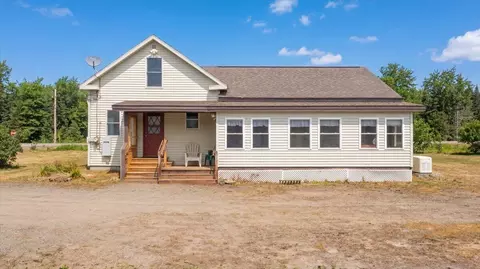 6 Decker Rd, Mercer, ME 04957