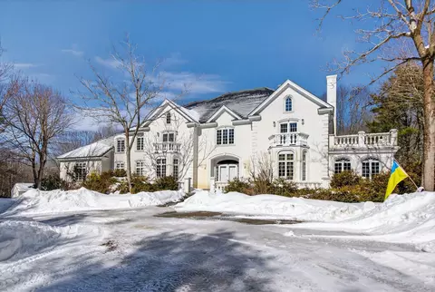 20 Wildwood Ln, Scarborough, ME 04074