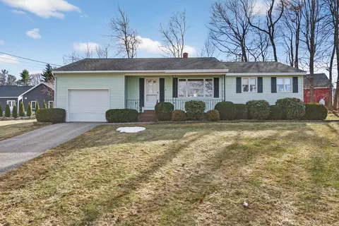 6 Lynn Ave, Biddeford, ME 04005