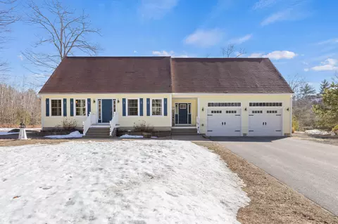 61 Checkerberry Ln, Wells, ME 04090
