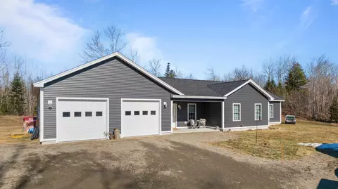 72 Deer Ridge Ln, Windsor, ME 04363