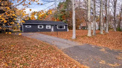 11 Beech Ridge Rd, Berwick, ME 03901