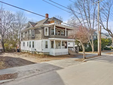 284 French St, Bangor, ME 04401