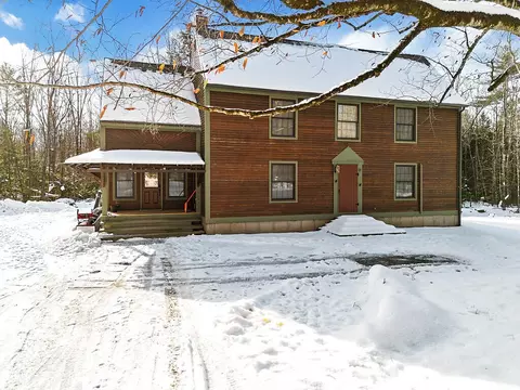 214 Desert Pond Rd, Mount Vernon, ME 04352